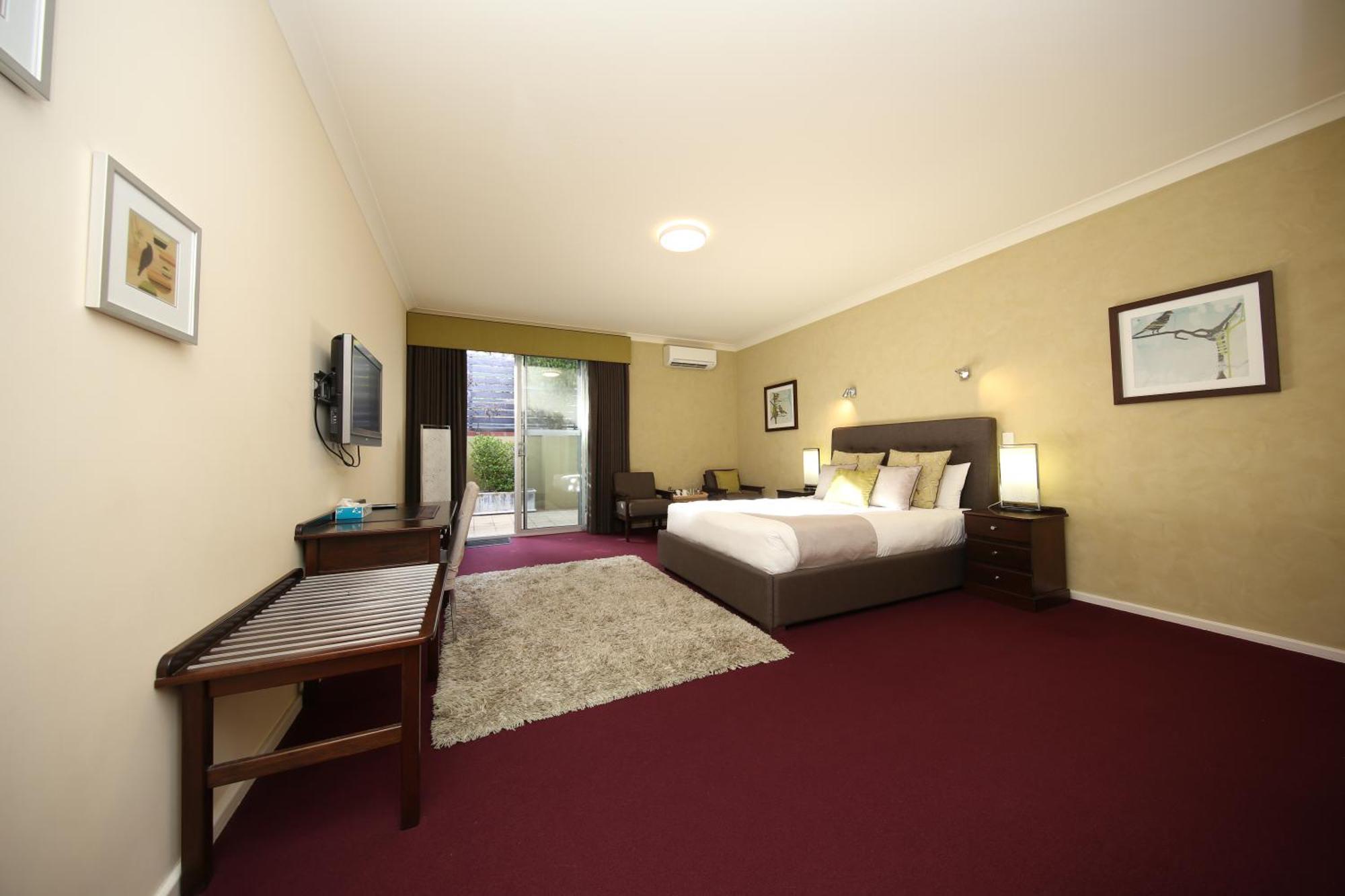 Mahogany Inn And Distillery Mahogany Creek Bagian luar foto